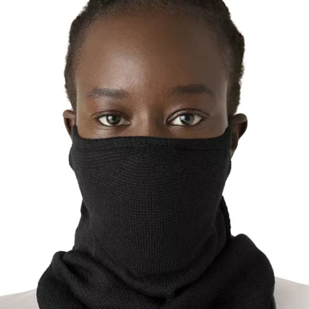 St. John Womens Granite (Dark Gray) Luxe Knit Wool Artisanal Scarf Face Mask NEW